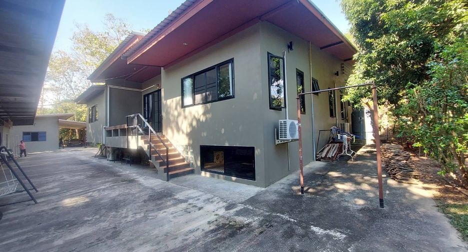 For sale 6 bedrooms house in Mueang Chiang Rai, Chiang Rai