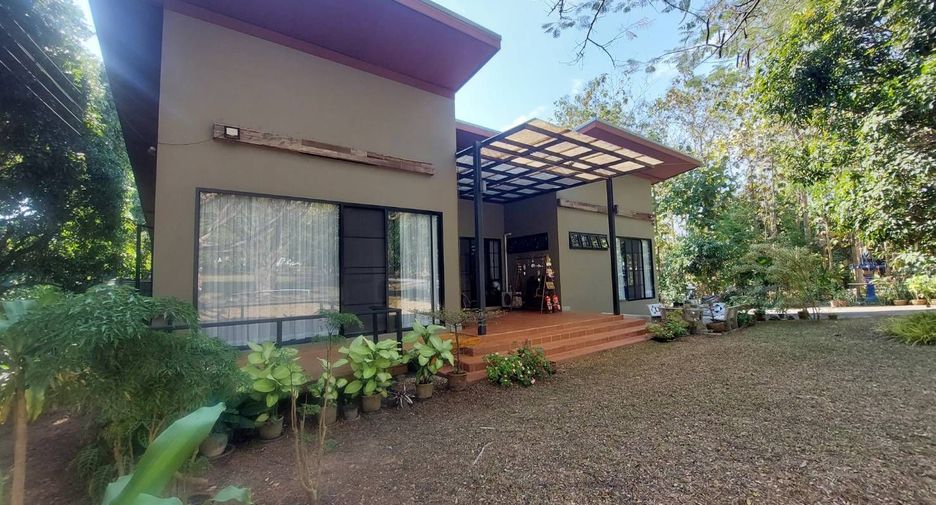 For sale 6 bedrooms house in Mueang Chiang Rai, Chiang Rai
