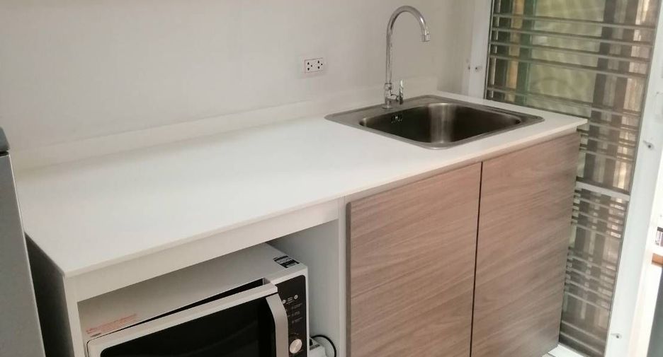 For sale 1 bed condo in Khlong Luang, Pathum Thani