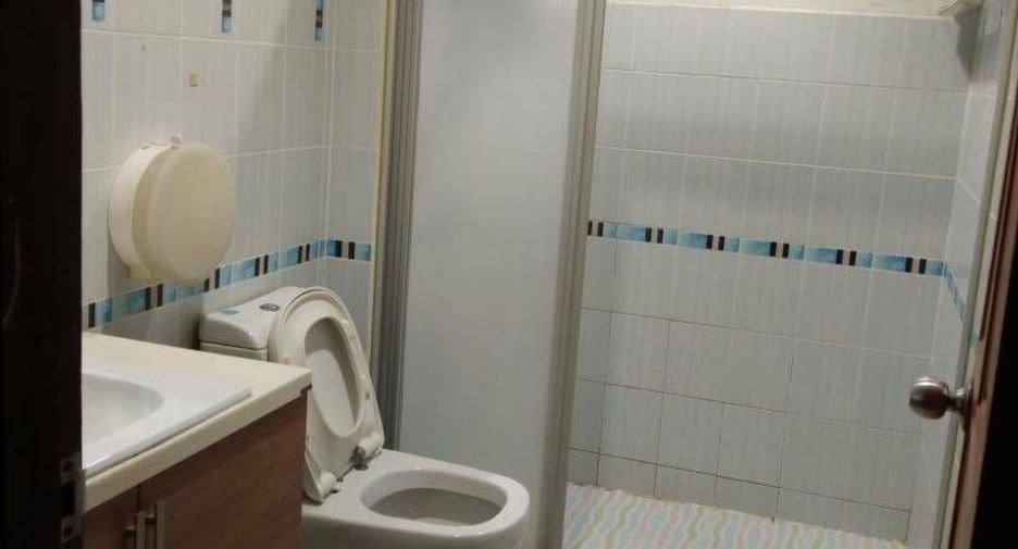 For sale 3 bedrooms house in Mueang Samut Sakhon, Samut Sakhon