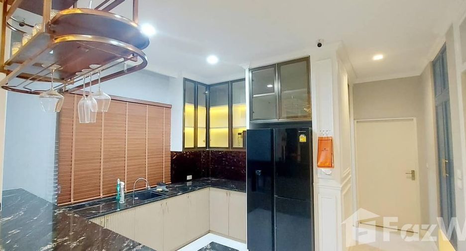 For sale 4 bedrooms house in Bang Bua Thong, Nonthaburi