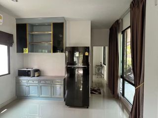 À louer 3 chambres maison à Khlong Luang, Pathum Thani