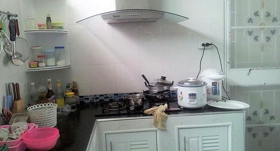 Reihenhaus zum Kauf mit 3 Zimmer in Bang Yai, Nonthaburi