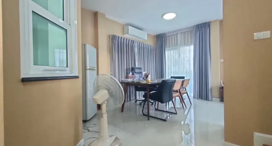 For sale 3 bedrooms house in Mueang Nonthaburi, Nonthaburi