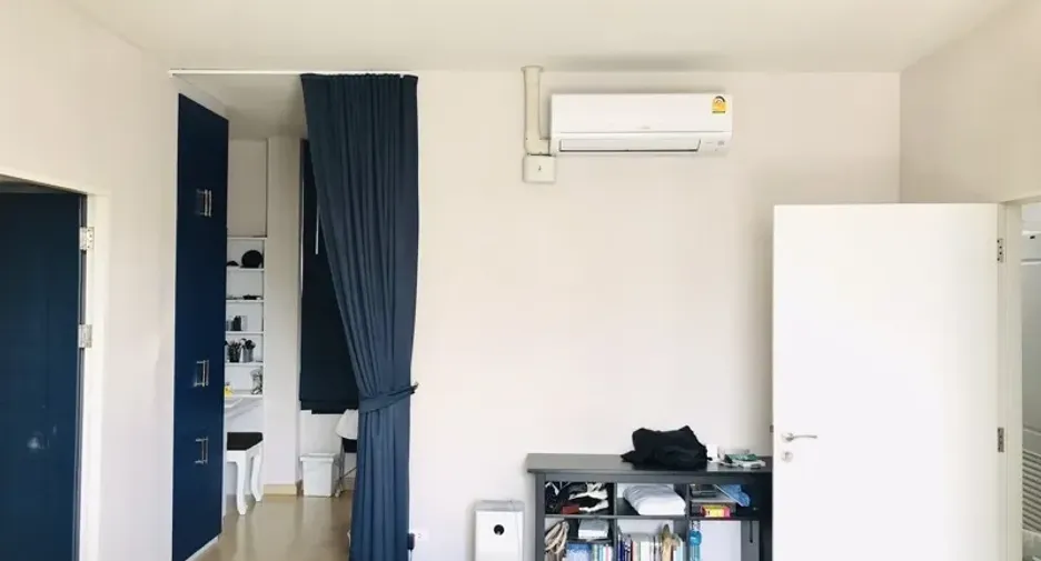 For sale 5 bedrooms house in Mueang Samut Sakhon, Samut Sakhon