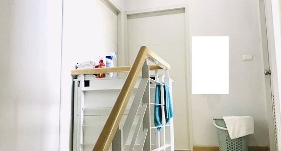 For sale 5 bedrooms house in Mueang Samut Sakhon, Samut Sakhon