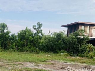 Terreno en venta en Phanat Nikhom, Chonburi