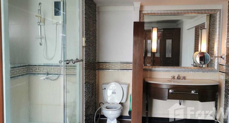 For sale 2 bedrooms condo in Pak Kret, Nonthaburi