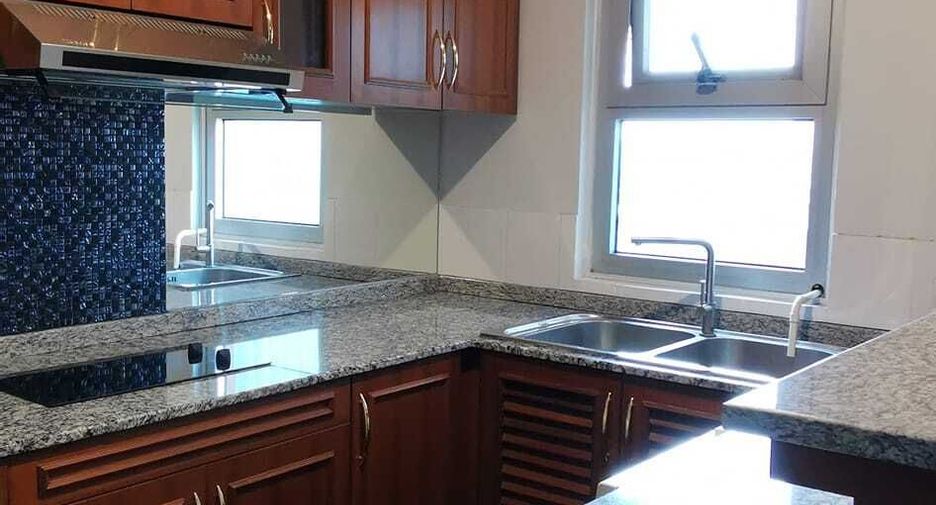 For sale 2 bedrooms condo in Pak Kret, Nonthaburi