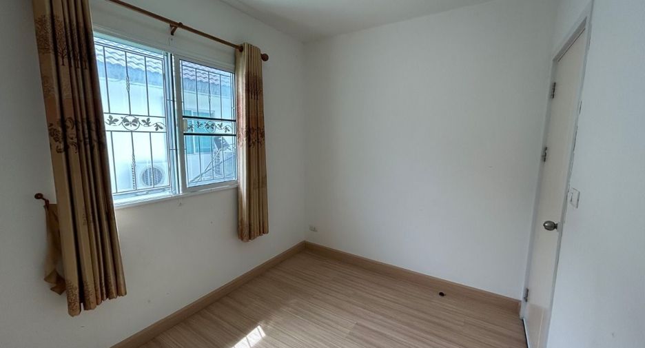 À vendre 3 chambres maison de ville à Bang Yai, Nonthaburi