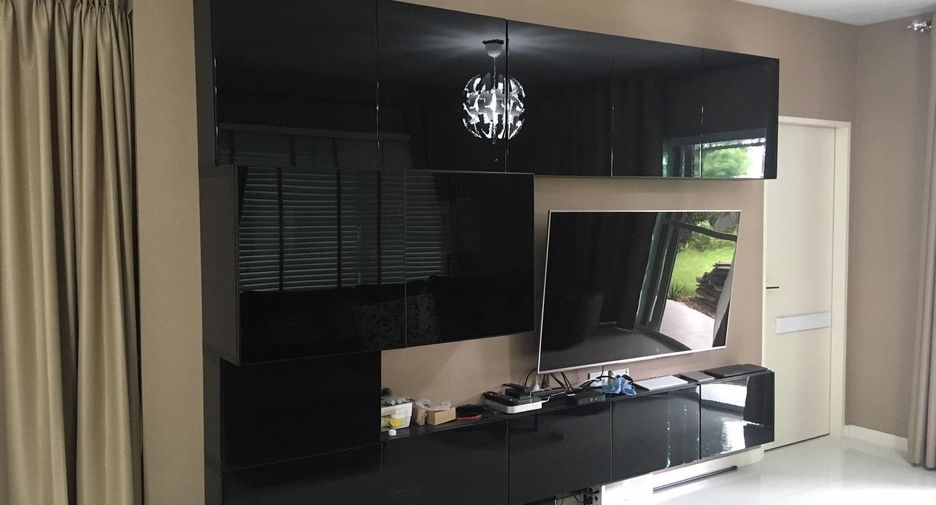 For sale 4 bedrooms house in Bang Phli, Samut Prakan