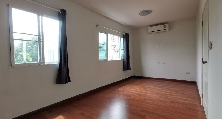 For sale 3 bedrooms townhouse in Bang Yai, Nonthaburi