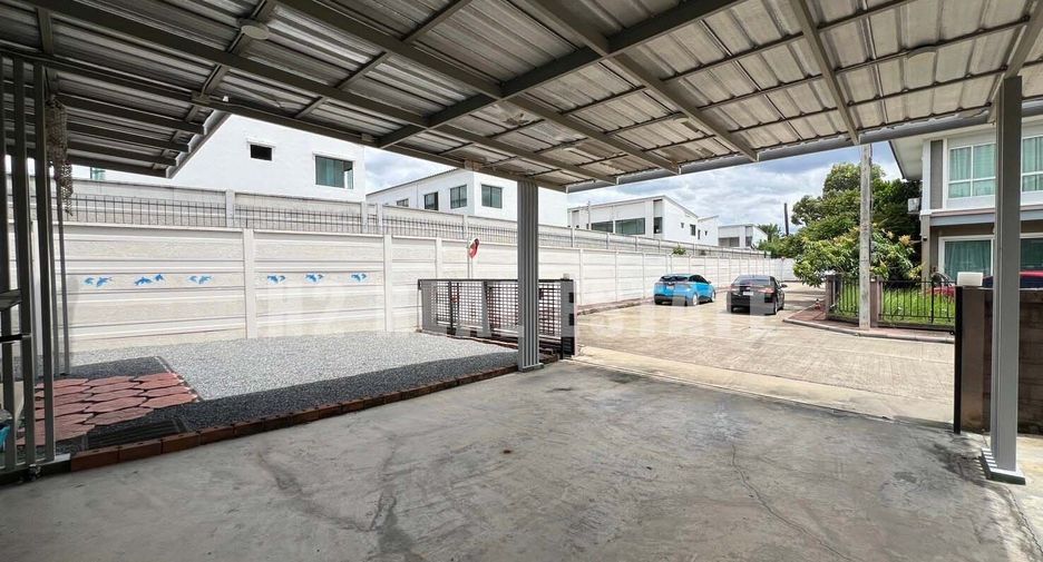 Haus zum Kauf mit 4 Zimmer in Mueang Pathum Thani, Pathum Thani