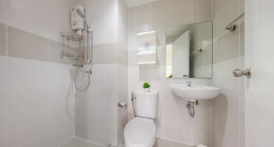 For sale studio condo in Mueang Nonthaburi, Nonthaburi