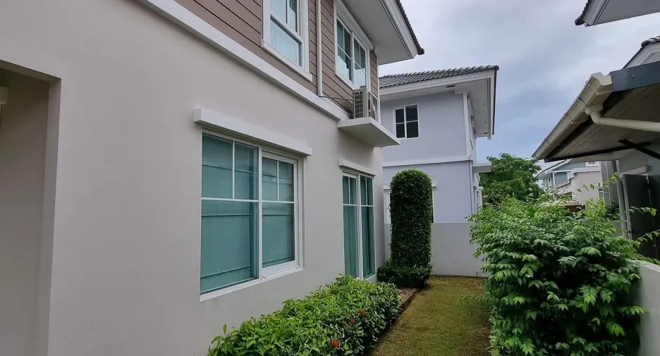 Casa en venta de 3 habitaciones en Krathum Baen, Samut Sakhon