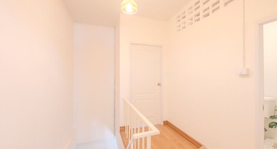 For sale 2 bedrooms townhouse in Lam Luk Ka, Pathum Thani