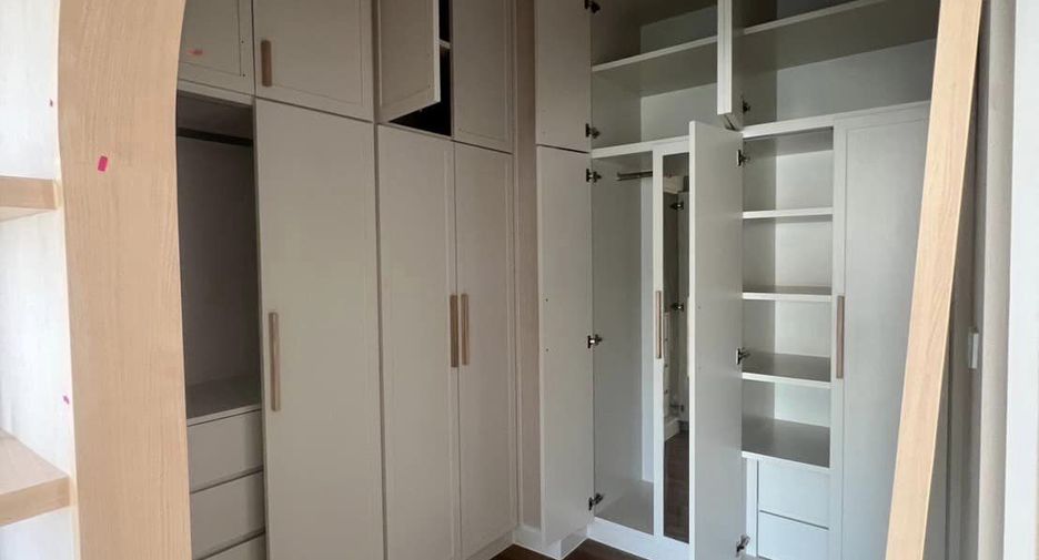 For sale 4 bedrooms house in Bang Kruai, Nonthaburi