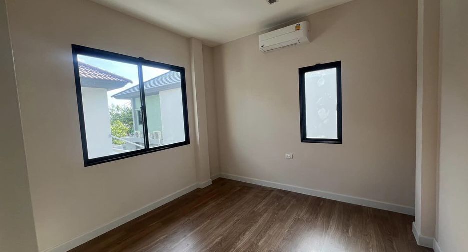 For sale 4 bedrooms house in Bang Kruai, Nonthaburi