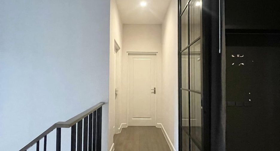 For sale 4 bedrooms house in Bang Kruai, Nonthaburi