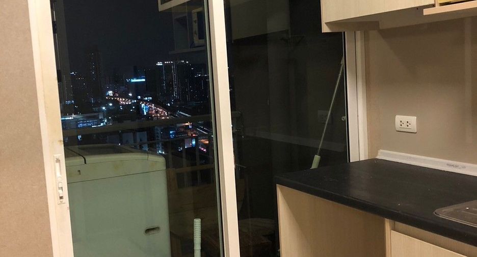For sale studio condo in Mueang Nonthaburi, Nonthaburi