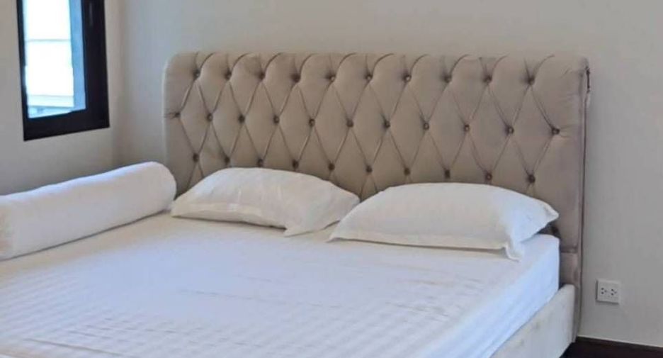 For rent 4 bedrooms house in Mueang Nonthaburi, Nonthaburi