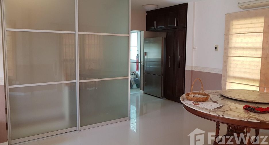 À vendre 3 chambres maison à Bang Bua Thong, Nonthaburi