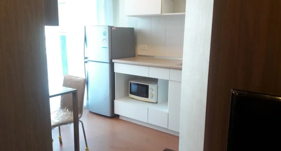 Wohnung zur Miete mit 1 Zimmer in Mueang Nonthaburi, Nonthaburi
