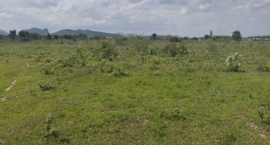 For sale land in Tha Yang, Phetchaburi