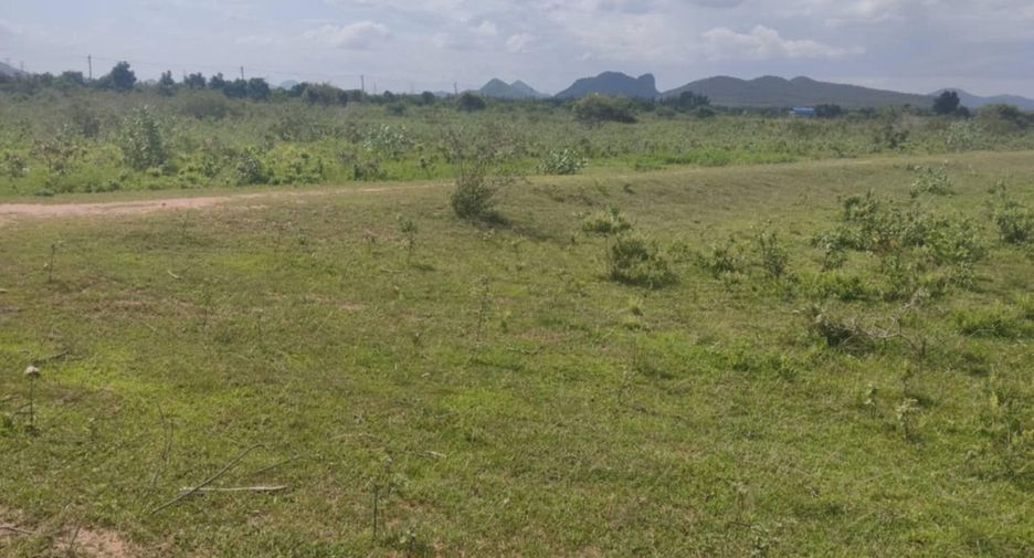 For sale land in Tha Yang, Phetchaburi