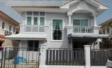 Casa en venta de 4 habitaciones en Thanyaburi, Pathum Thani