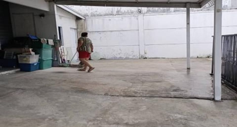 À vendre 4 chambres maison à Bang Kruai, Nonthaburi