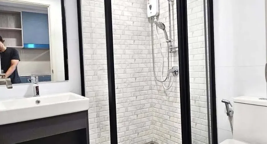 For rent studio condo in Mueang Pathum Thani, Pathum Thani