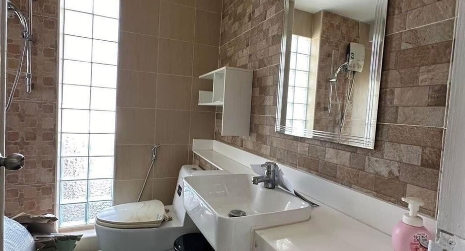 For sale studio house in Mueang Nonthaburi, Nonthaburi