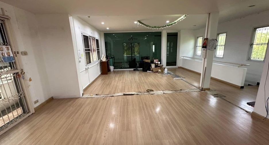 For sale studio house in Mueang Nonthaburi, Nonthaburi