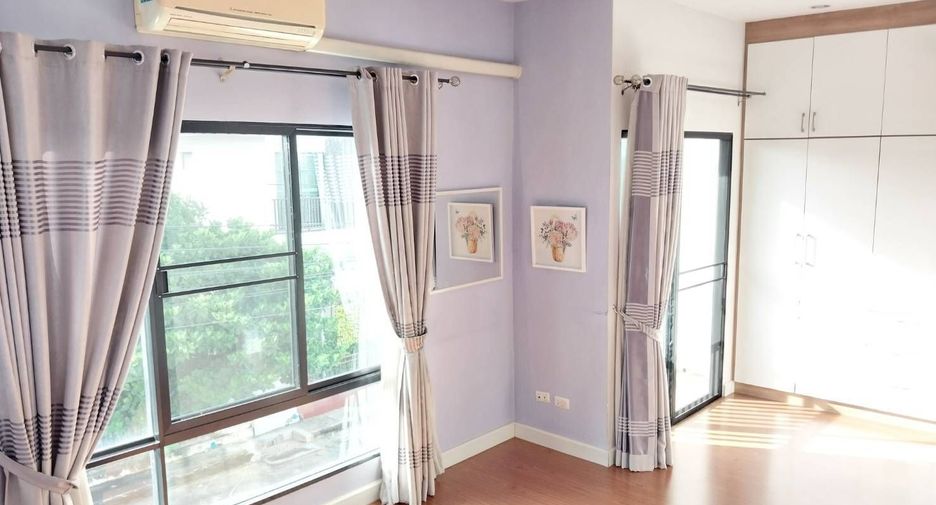 À vendre 4 chambres maison à Bang Kruai, Nonthaburi
