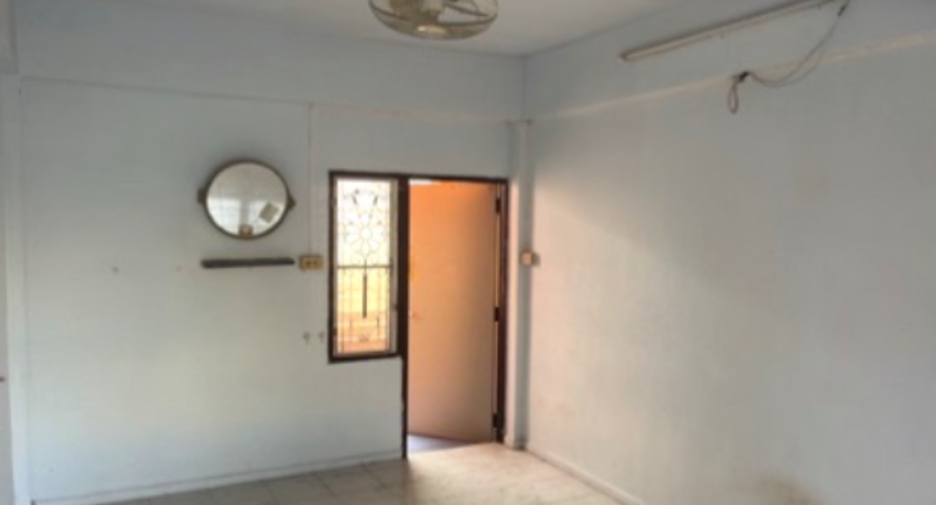 For sale 10 bedrooms apartment in Sai Mai, Bangkok