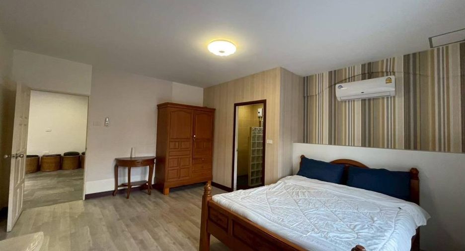 Haus zum Kauf mit 5 Zimmer in Bang Lamung, Chonburi