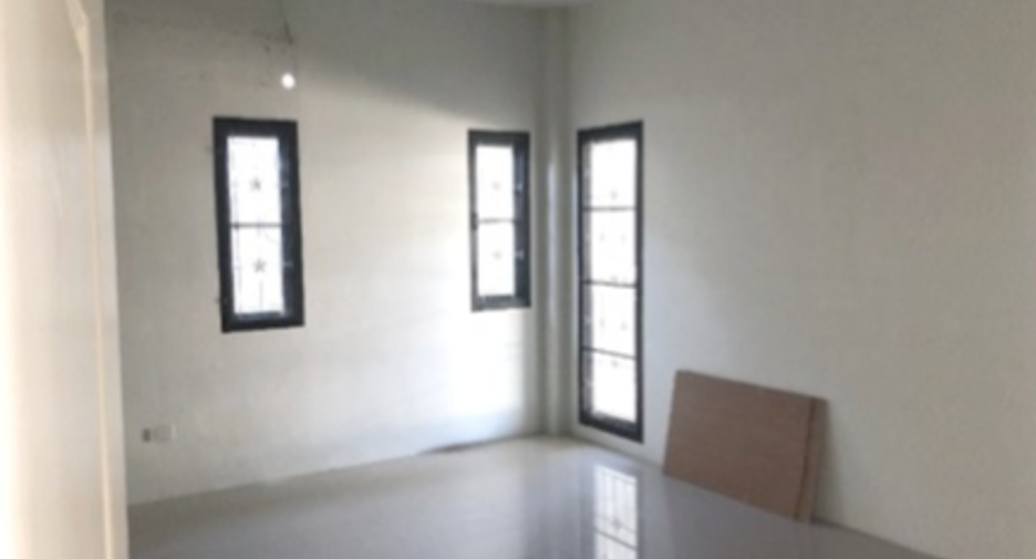 For sale 2 bedrooms house in Mueang Nakhon Ratchasima, Nakhon Ratchasima