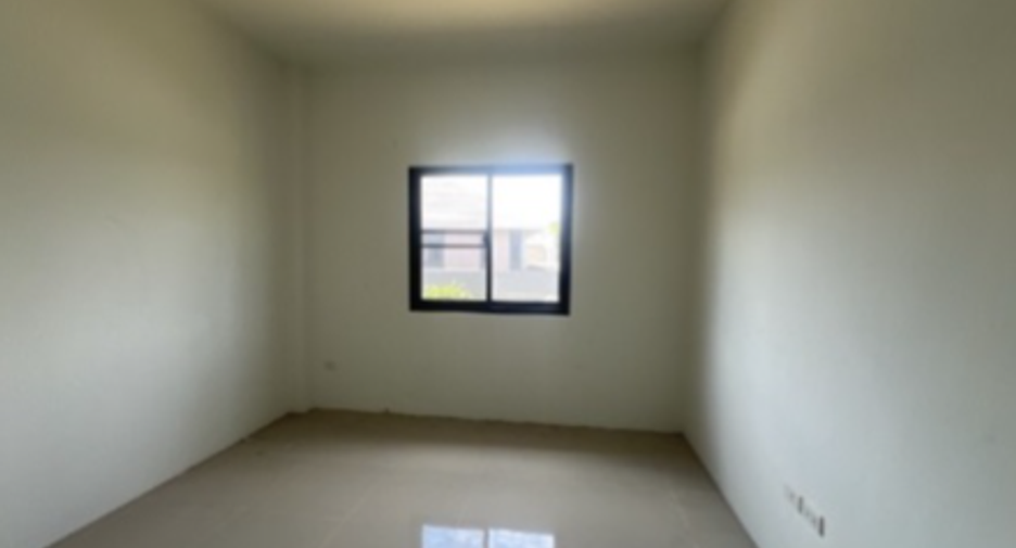 For sale 3 bedrooms house in Mueang Nakhon Ratchasima, Nakhon Ratchasima