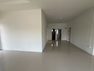 For sale 3 bedrooms house in Mueang Nakhon Ratchasima, Nakhon Ratchasima
