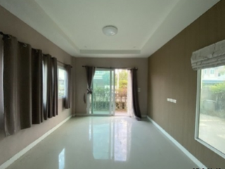For sale 4 bedrooms house in Mueang Nakhon Ratchasima, Nakhon Ratchasima