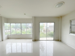 Продажа 3 спальни дом в Mueang Nakhon Ratchasima, Накхон Ратчасима