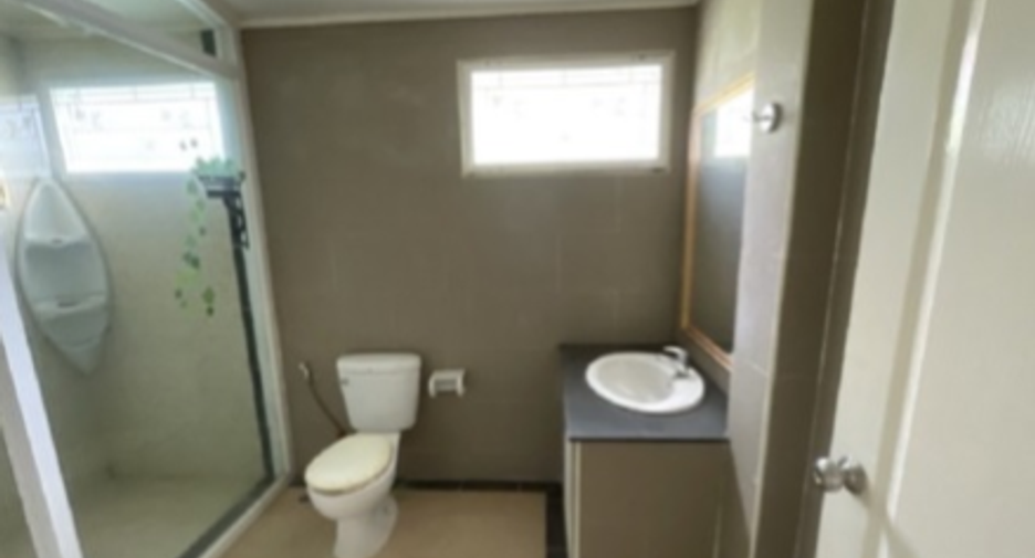 Haus zum Kauf mit 4 Zimmer in Mueang Nakhon Ratchasima, Nakhon Ratchasima