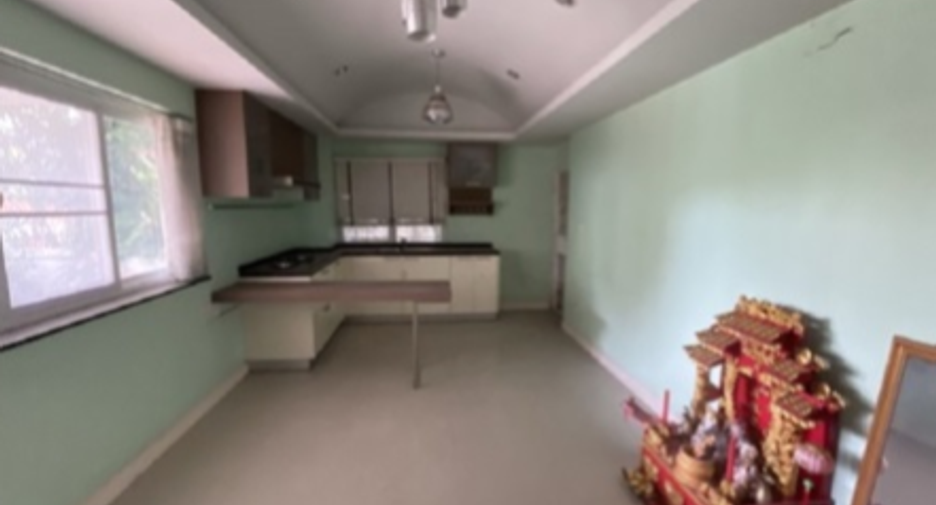 Haus zum Kauf mit 4 Zimmer in Mueang Nakhon Ratchasima, Nakhon Ratchasima