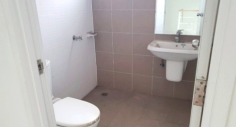 For sale 1 bed townhouse in Si Racha, Chonburi