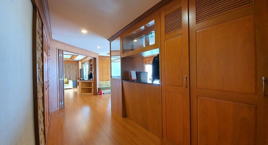 For sale 2 bedrooms condo in Hua Hin, Prachuap Khiri Khan