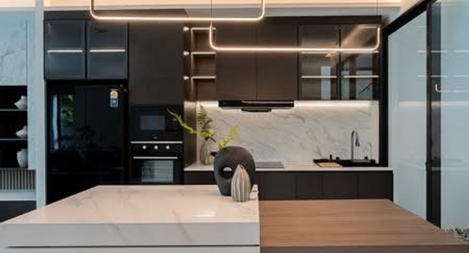 Villa en venta y en alquiler de 5 habitaciones en Hang Dong, Chiang Mai