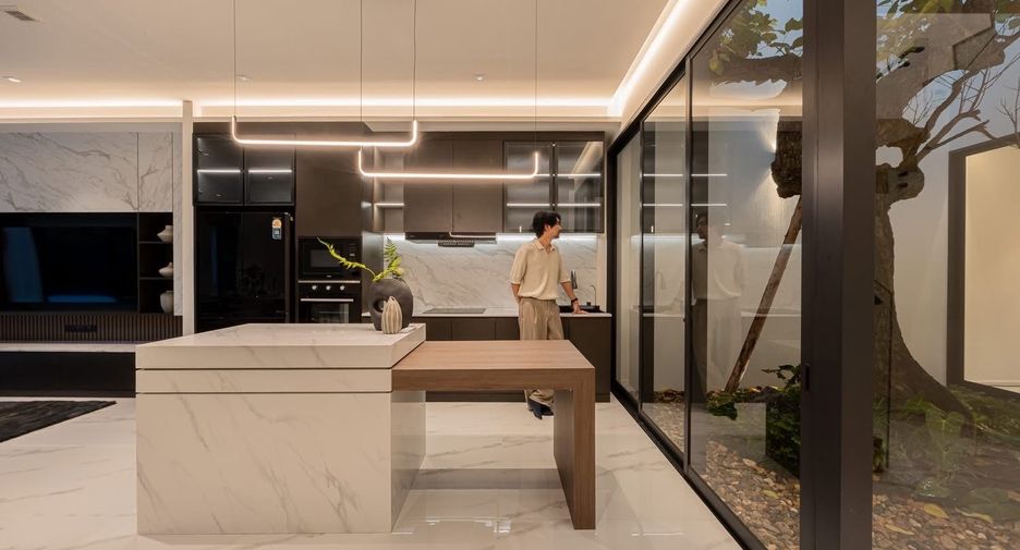 Villa en venta y en alquiler de 5 habitaciones en Hang Dong, Chiang Mai