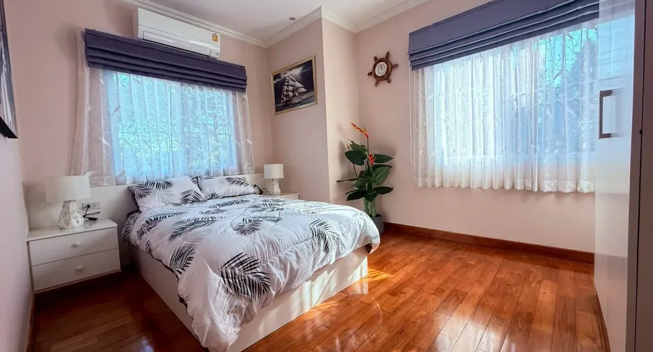 For sale 3 bedrooms house in Hang Dong, Chiang Mai