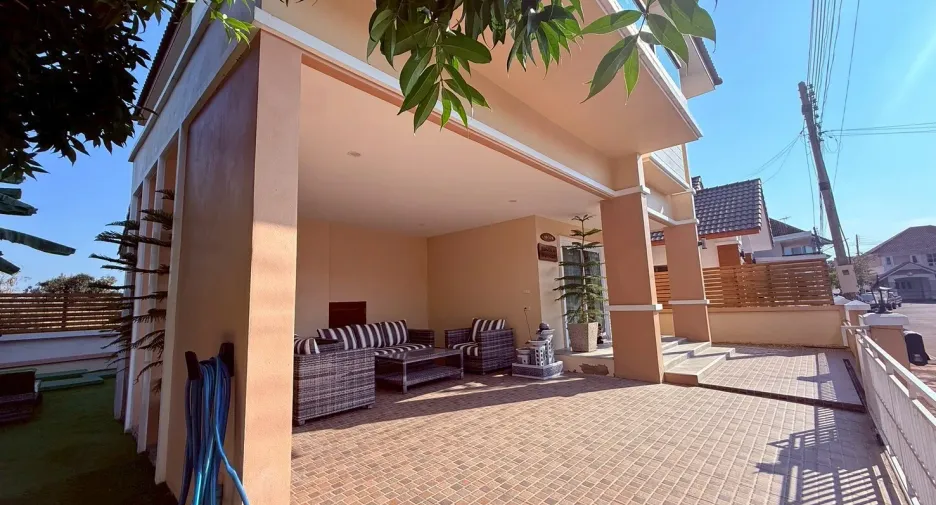 For sale 3 bedrooms house in Hang Dong, Chiang Mai